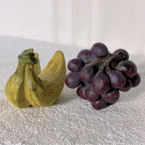 Vintage Grapes & Bananas Figurines - Picture 6 of 12